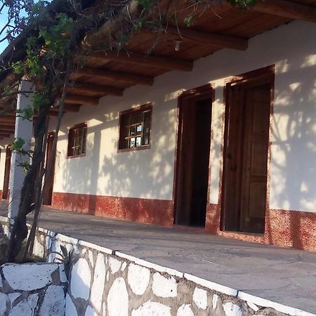 Hotel Entronque Barrancas San Alonso Dış mekan fotoğraf