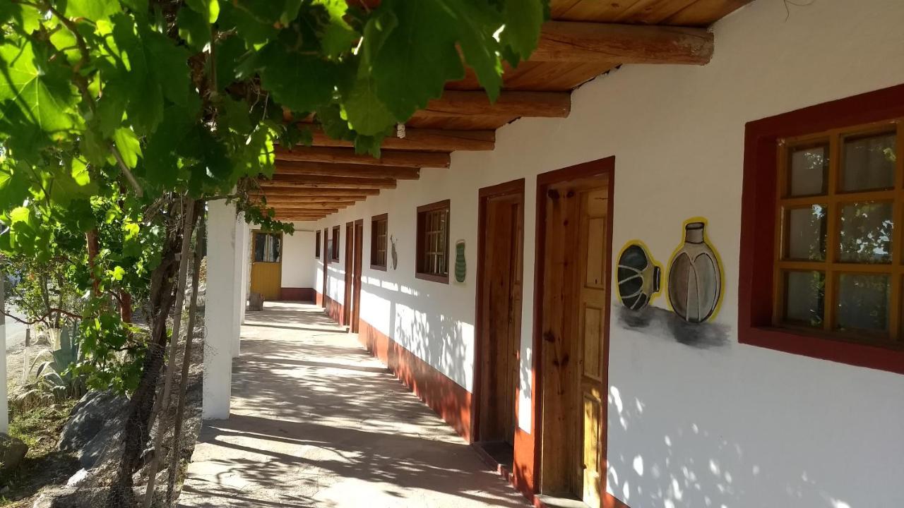 Hotel Entronque Barrancas San Alonso Dış mekan fotoğraf