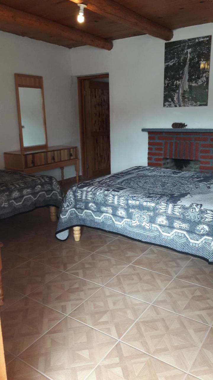 Hotel Entronque Barrancas San Alonso Dış mekan fotoğraf